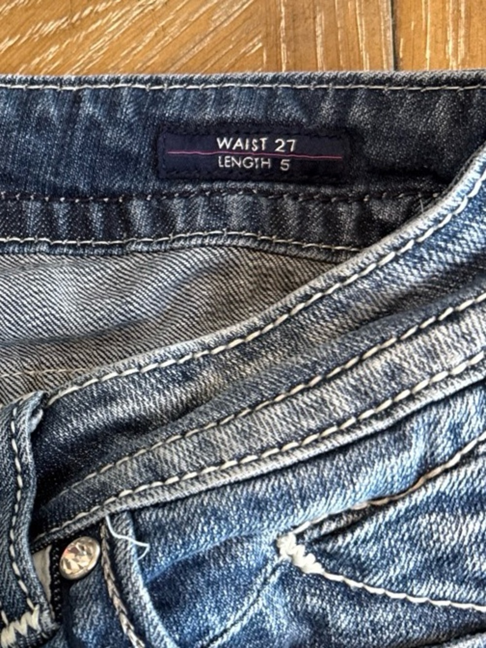 Vigoss the Chelsea Distressed Blue Denim Jean shorts - Picture 8 of 8
